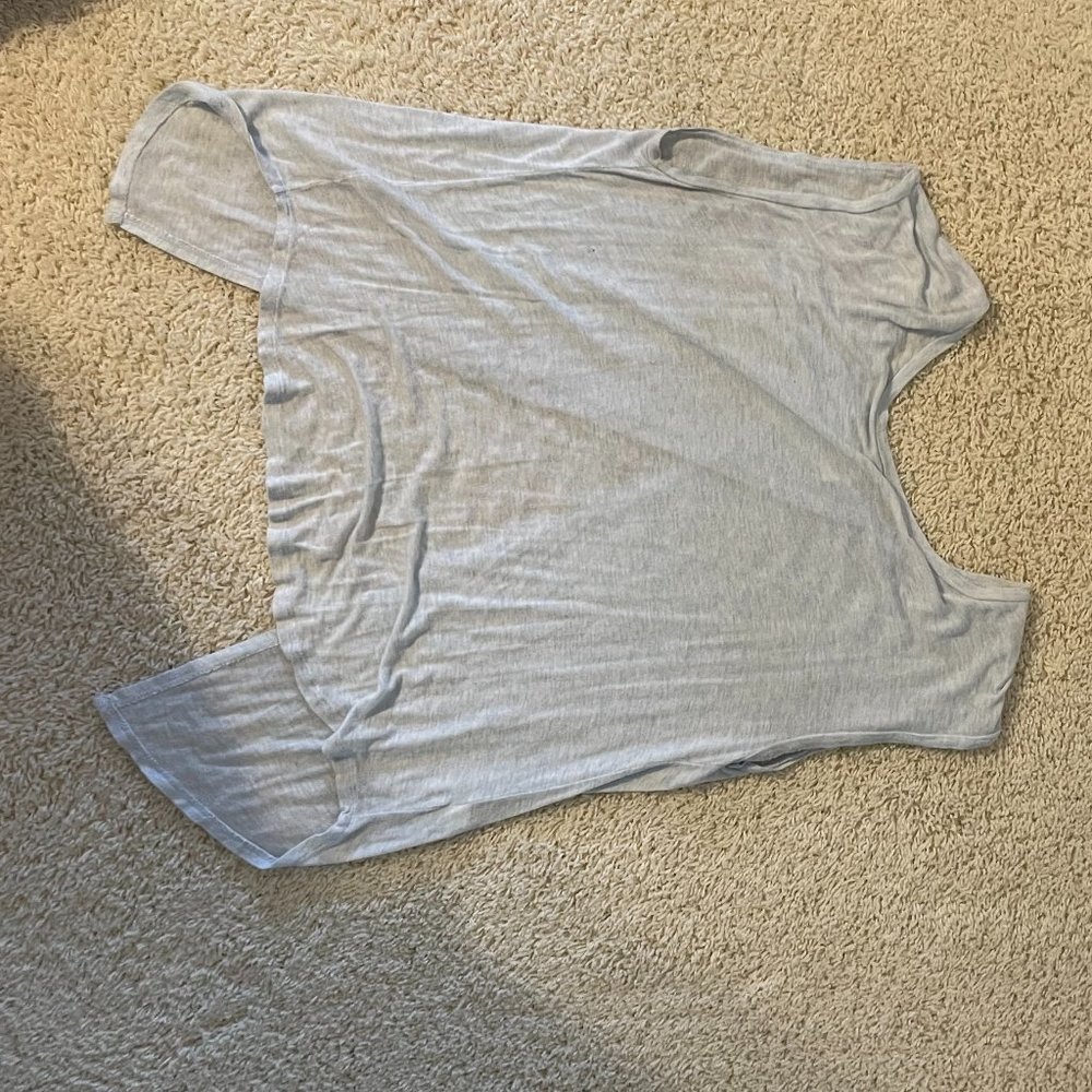 Women's Top